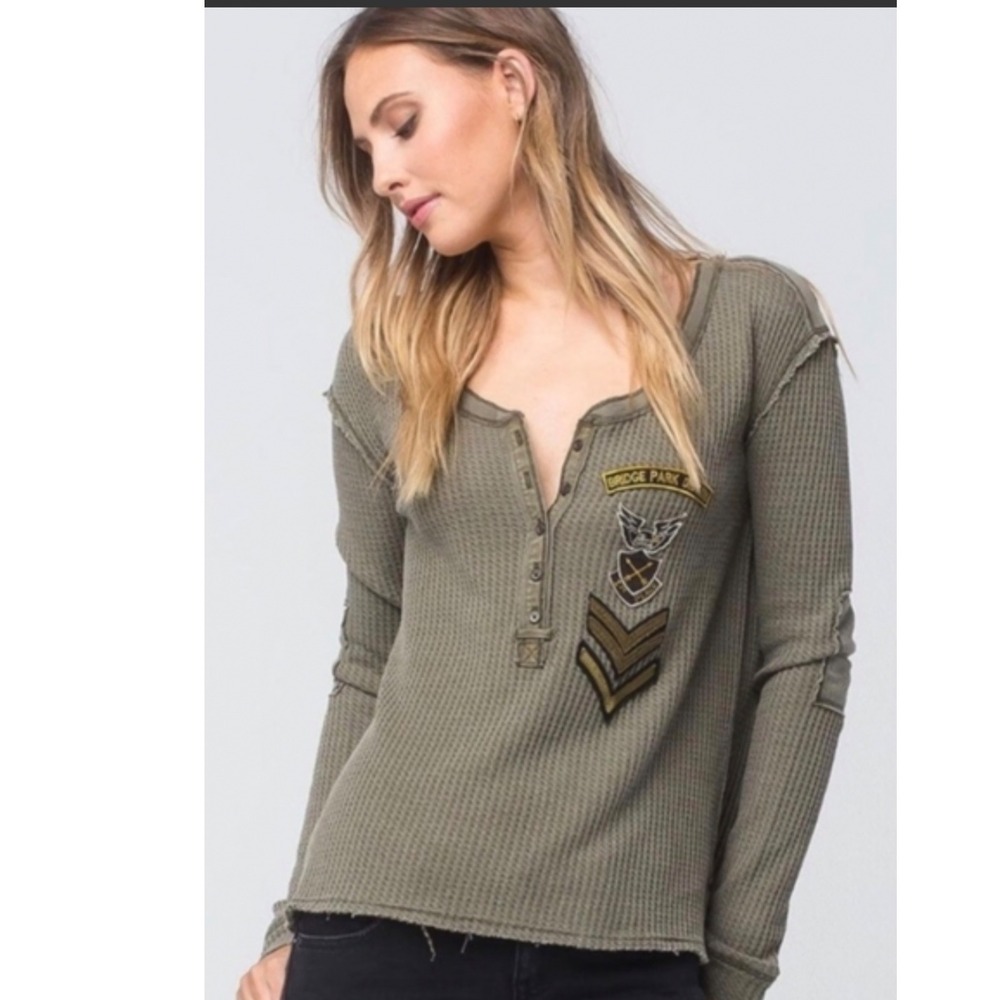 We The Free Bridge Park Thermal Top Women M Green Military Patch Waffle Knit